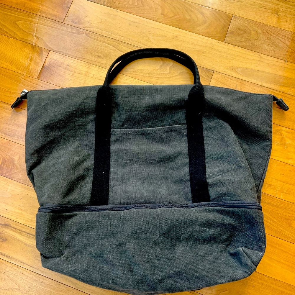 Lo & Sons Weekender Deluxe Bag